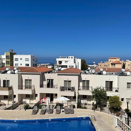Kings Resort 1 Bedroom Apartment Пафос Екстериор снимка